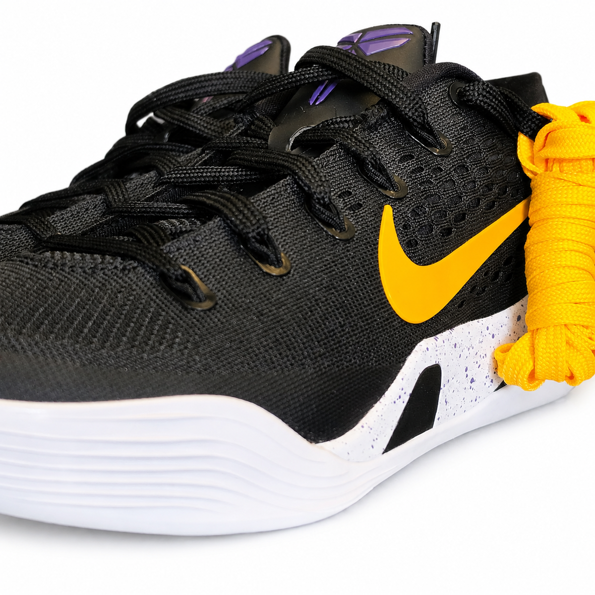 Nike Kobe 9 "Black and Gold"