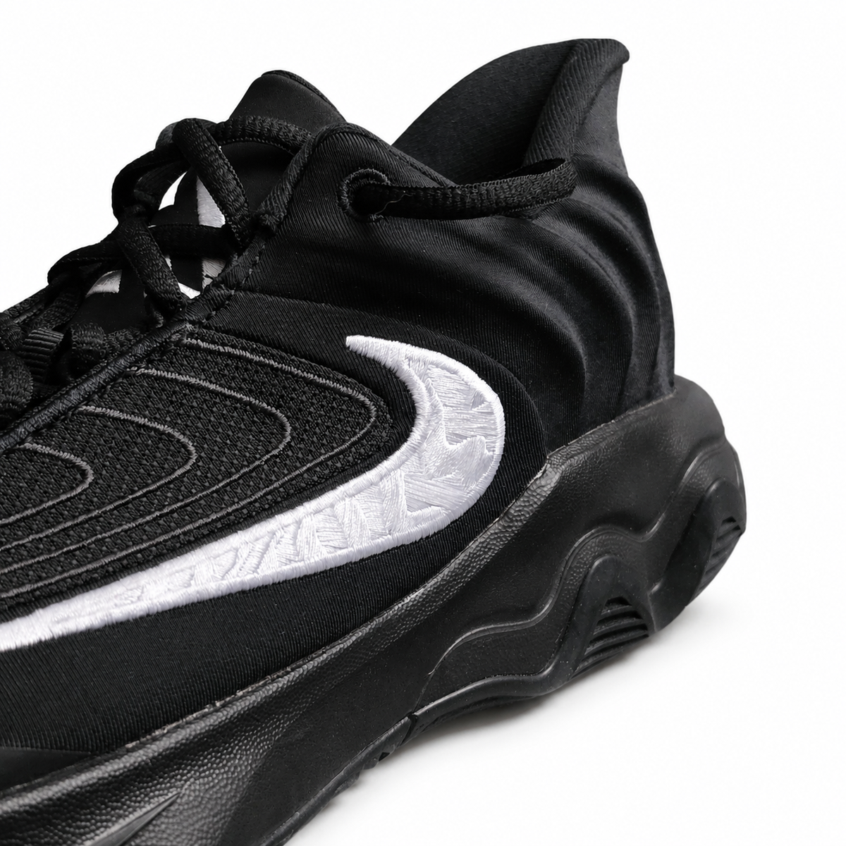 Nike Giannis Immortality 4 "Black White"