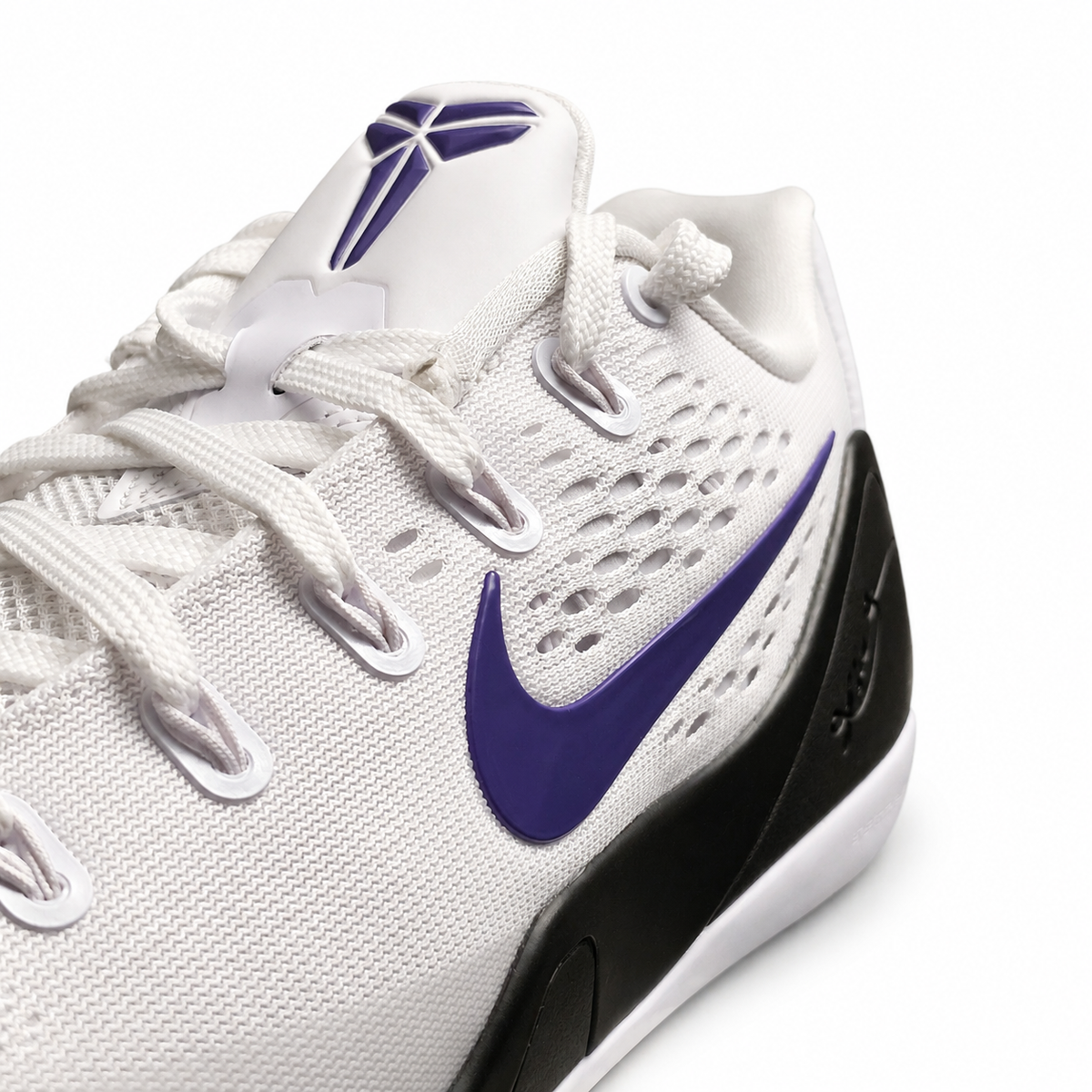 Nike Kobe 9 Elite Low EM Protro "White Court Purple"